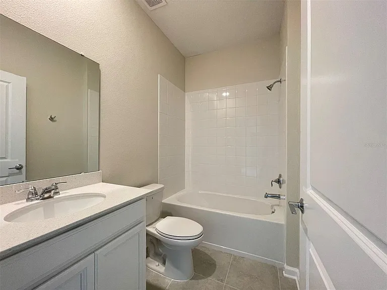 4279 Blackshear Ct — Photo 16