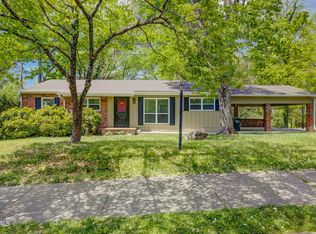 1033 Francis Rd, Knoxville, TN 37909