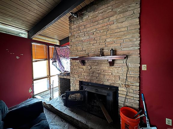 5th image of 7029 Rockwood Rd