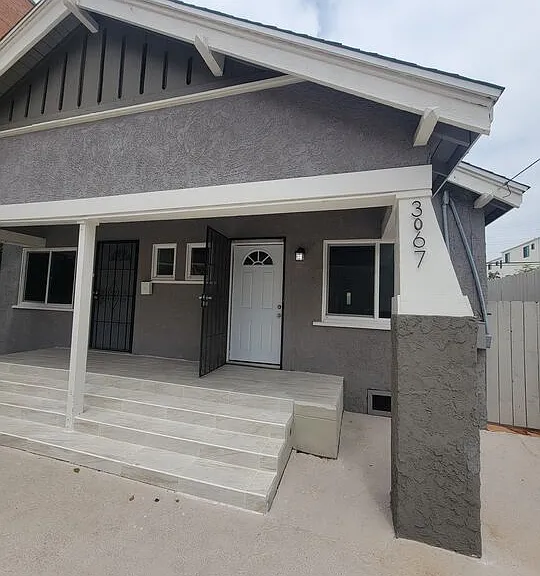 3067 Harrington Ave — Photo 2