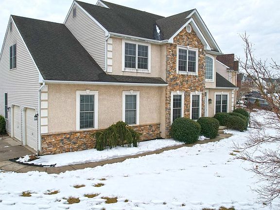 3rd image of 143 Yorktown Rd