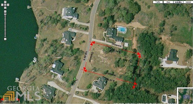 1st image of 220 Monroe Dr