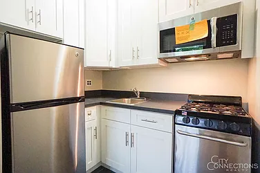 Rented by City Connections Realty