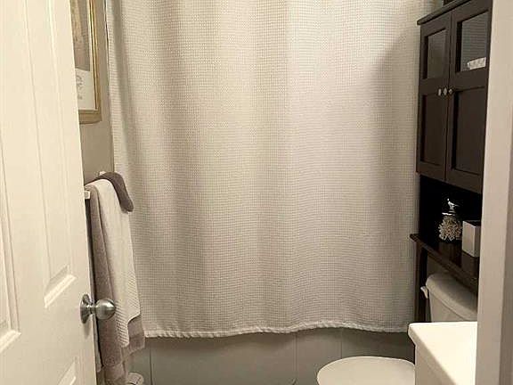 2nd image of 4904 NE 54th St #305
