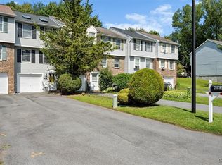 4363 Heritage Dr, Liverpool, NY 13090