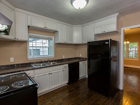 2nd image of 5036 Parkway