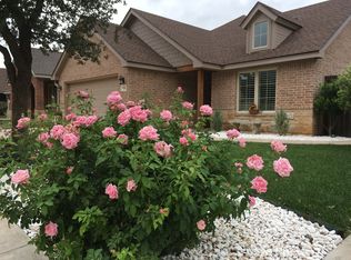 16 Tuscan Villas Cir, Lubbock, TX 79423