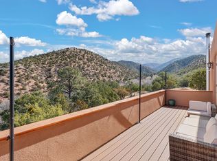 63 Rio En Medio Rd, Santa Fe, NM 87506