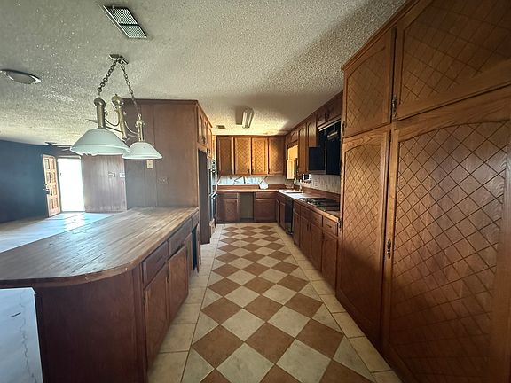 5th image of 319 County Road 164