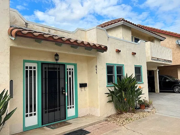 2 bed, 1100 sqft, $2,895 — Photo 1