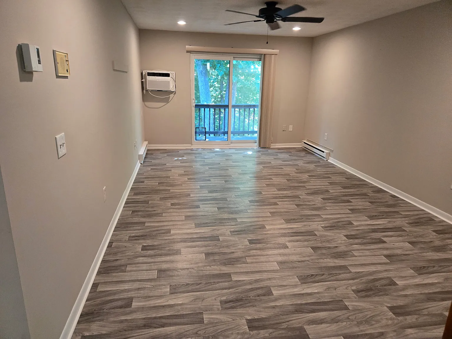 1 bed, 706 sqft, $1,695 — Photo 1