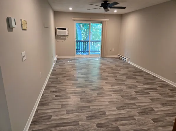 15 Apple Valley Pkwy #10A, Smithfield, RI 02917