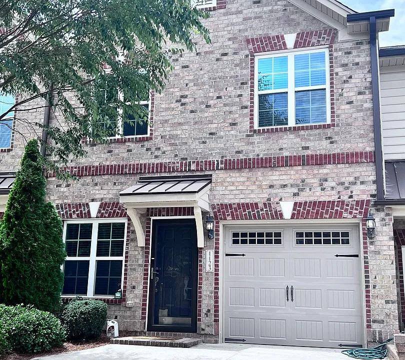 1123 Augustine Heights Dr