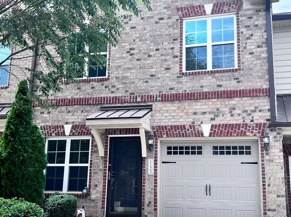 1123 Augustine Heights Dr, Winston Salem, NC 27103