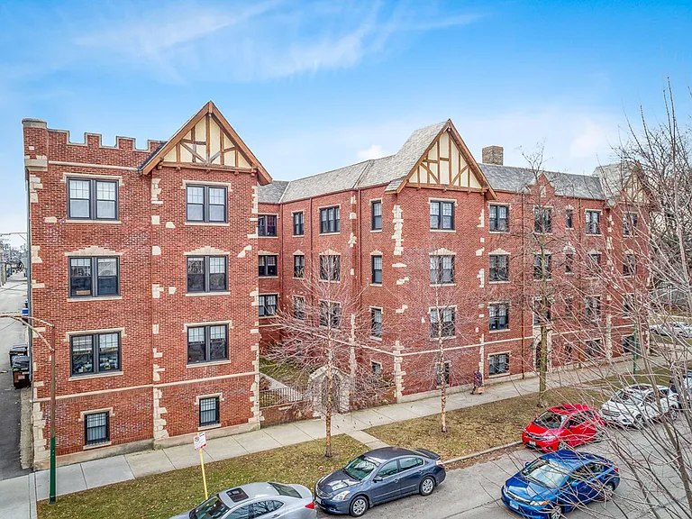 4651-53 N. Wolcott / 1819-29 W. Leland — Photo 1