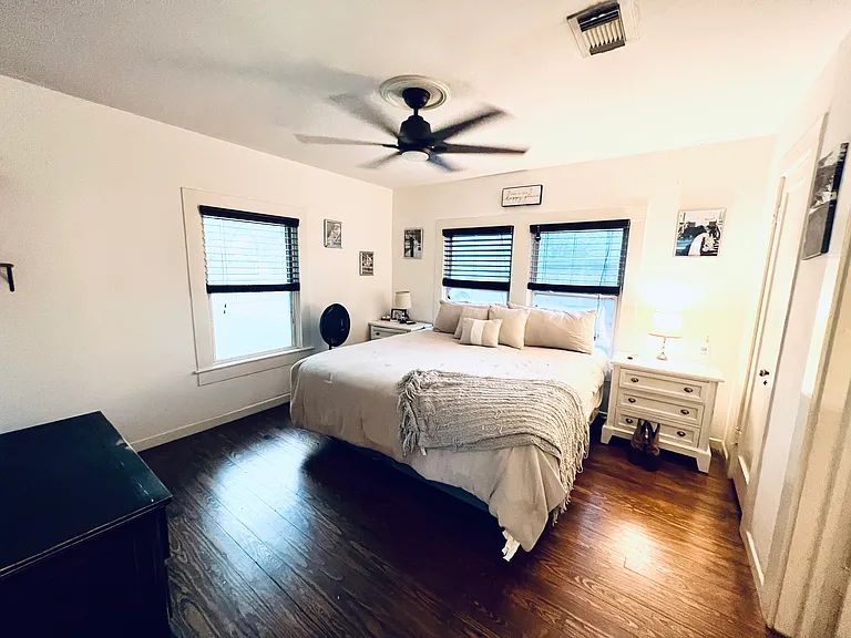 Front bedroom