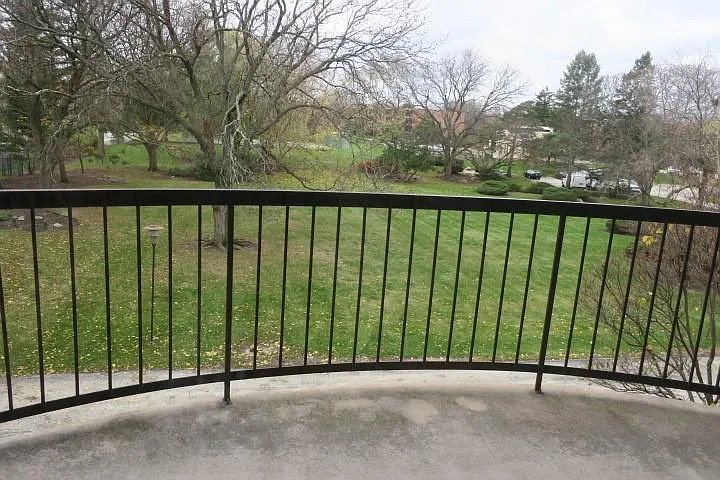 1605 E Central Rd #322C — Photo 9