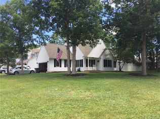 234 Neptune Dr, Manahawkin, NJ 08050