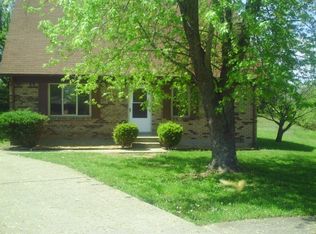 110 Anderson Ct, Radcliff, KY 40160