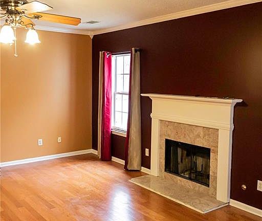 4th image of 1182 Old Greystone Dr