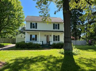 216 N Main St, Seneca, PA 16346