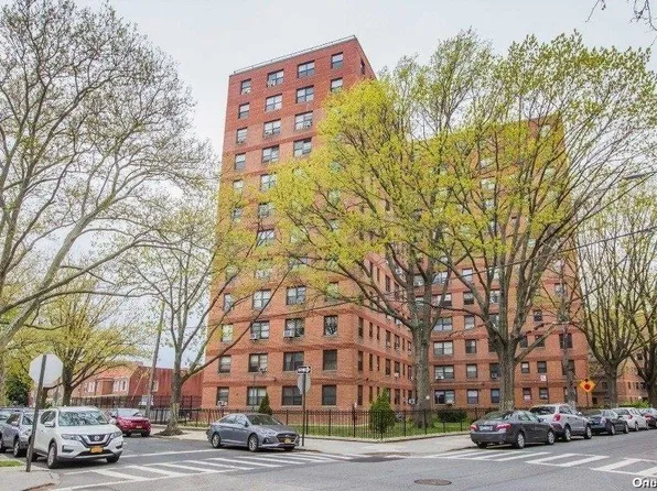 6434 102nd Street #11E, Rego Park, NY 11374