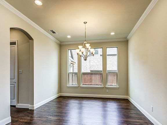 Elegant dining room