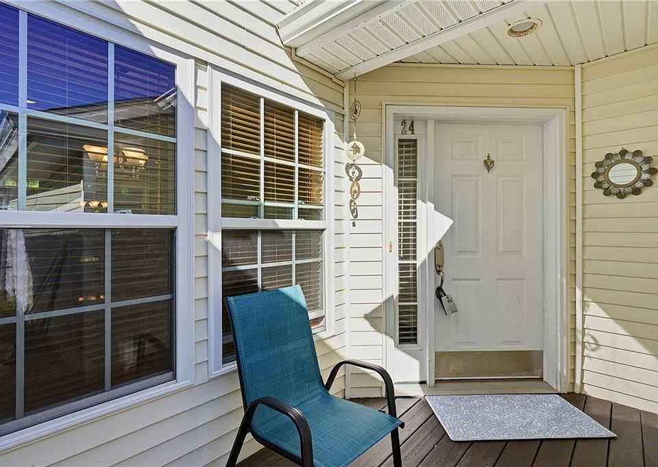 1st image of 24 Silver Pines Blvd