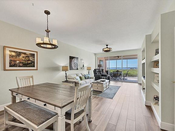 2nd image of 13313 Gasparilla Rd #C202