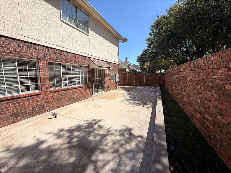 342 Arbor Ct — Photo 19
