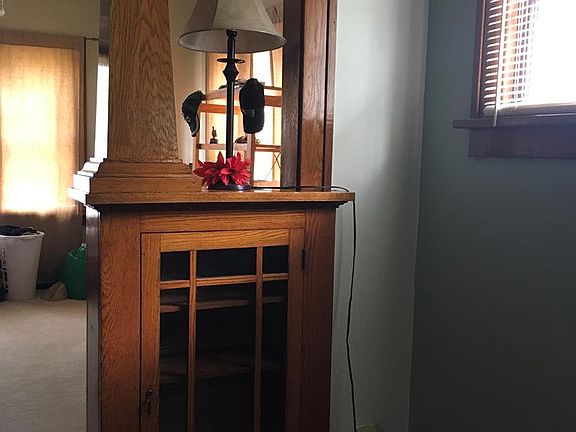 3rd image of 139 Mathews Ave