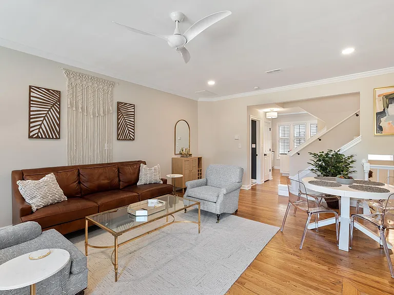 2116 Park Dr — Photo 8
