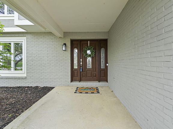 3rd image of 7230 Donnybrook Dr