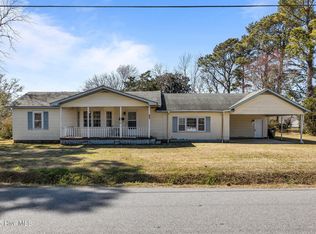 123 Sherwood Blvd, Beaufort, NC 28516