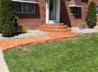 290 E 246th St, Euclid, OH