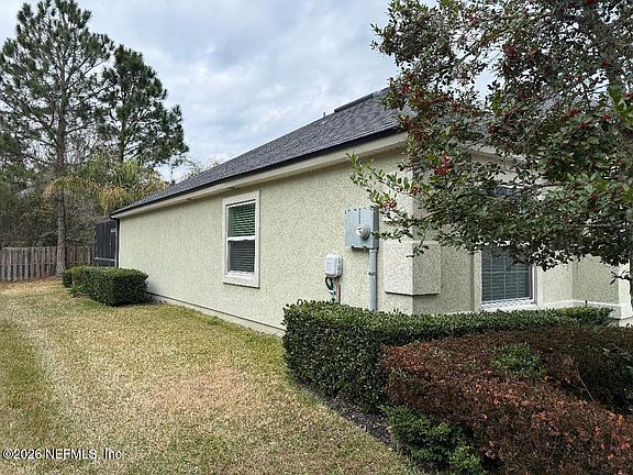 4th image of 1985 COLONIAL Drive