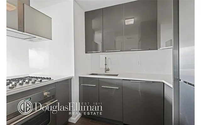 Sold by Douglas Elliman | media 3