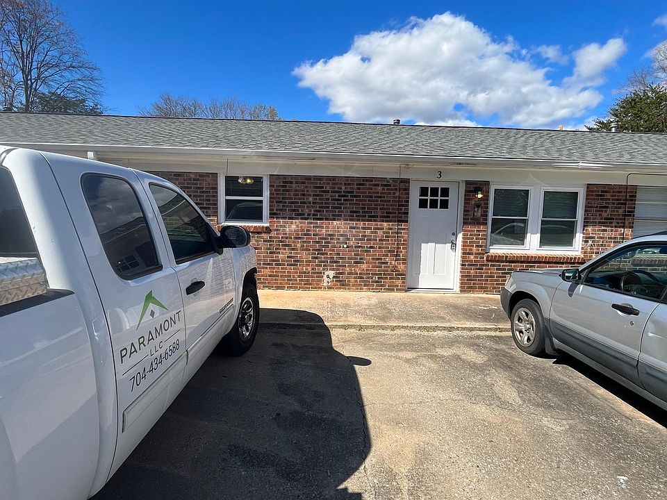 1st image of 277 Turner St #3