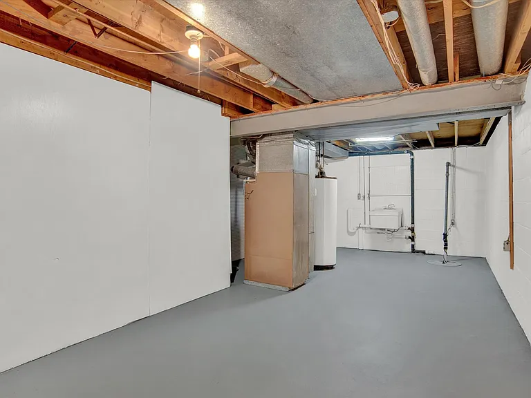 634 Bay Green Dr — Photo 28