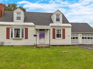 400 Fay Rd, Syracuse, NY 13219