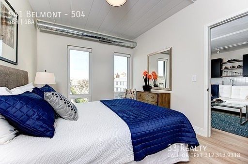 5th image of 941 W Belmont Ave #504