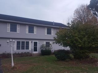 432 Southwick Rd #2, Westfield, MA 01085