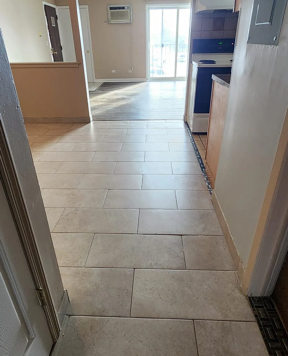 2 bed, 850 sqft, $1,700 — Photo 3
