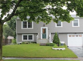 19 Avacado Ln, Rochester, NY 14606