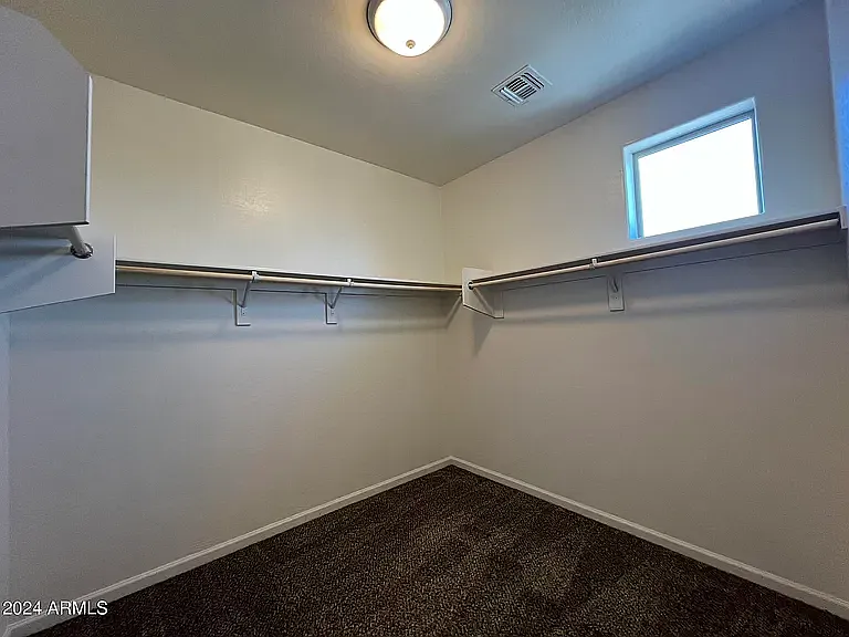 1741 W Pollack St — Photo 10