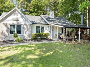 1122 Cousins Rd, Woodstock, GA 30188