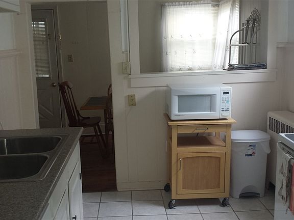 5th image of 50 Lincoln Ave