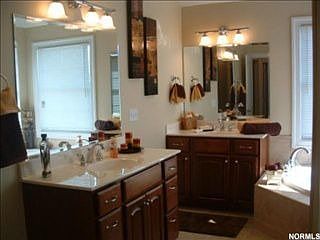 4th image of 17465 Sawgrass Cir