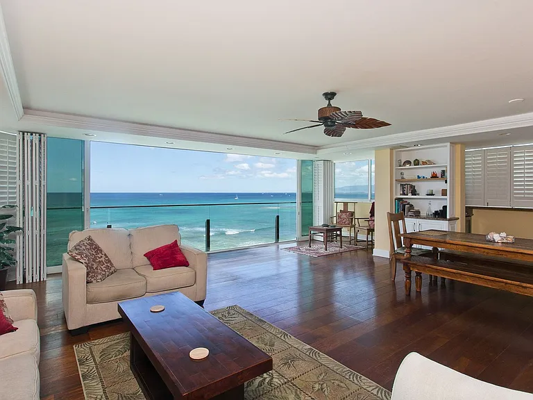 3065 Kalakaua Ave #8 — Photo 4