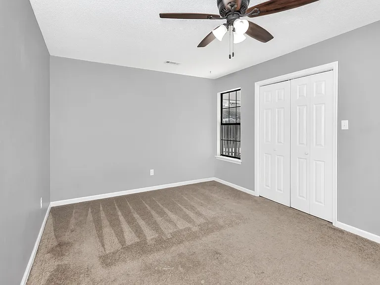 2904 McDonald Dr SW #1 — Photo 14